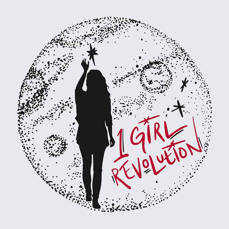 - 1 T-Shirt Revolution Girl Gray